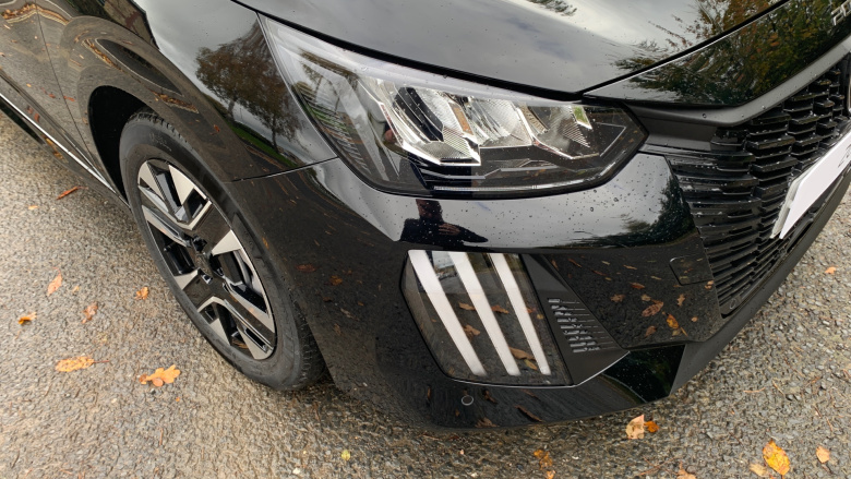 Peugeot 208 1.2 Hybrid 110 Allure 5dr e-DSC6 Petrol Hatchback